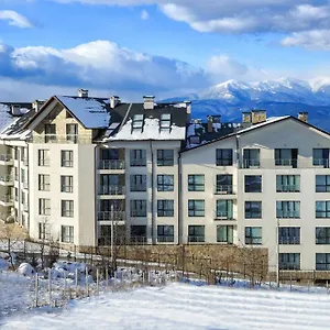 Saint George Palace Aparthotel